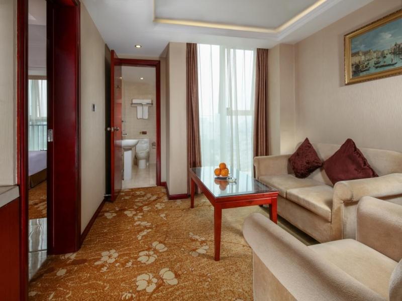 Vienna Hotel Chengdu Exhibition Centre Exteriér fotografie